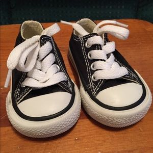 Converse Low Top Sneakers